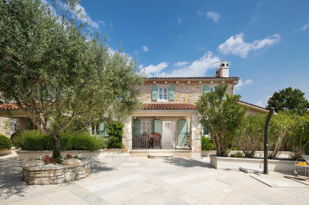 Residence Pietre D'Istria - With Private Service Burići Kültér fotó